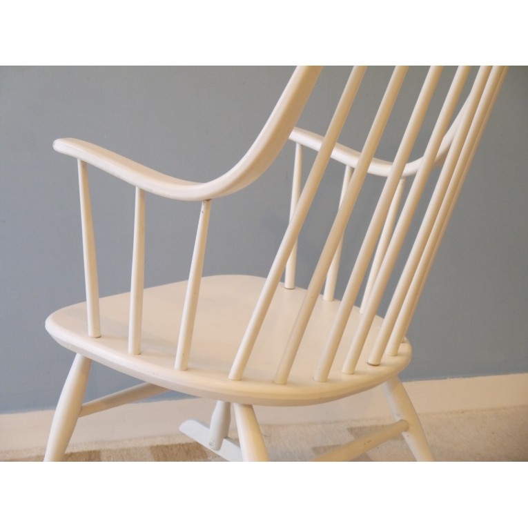rocking chair vintage scandinave lena larsson - la maison retro