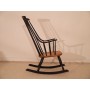 Rockingchair design scandinave Lena Larsson pour Nesto