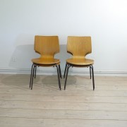 Chaises scandinaves en bois 1960