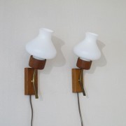 Appliques scandinaves teck et opaline