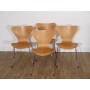 Serie de chaises 3107 par Arne Jacobsen