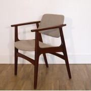 Fauteuil danois en teck de Arne Vodder 1960