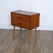 meuble d'appoint vintage scandinave en teck