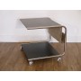 Table basse ou d'appoint vintage avec porte revue 1970