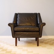 Fauteuil design scandinave cuir 1960