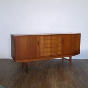 Enfilade vintage scandinave en teck 1960