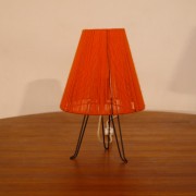 Lampe vintage tripode orange